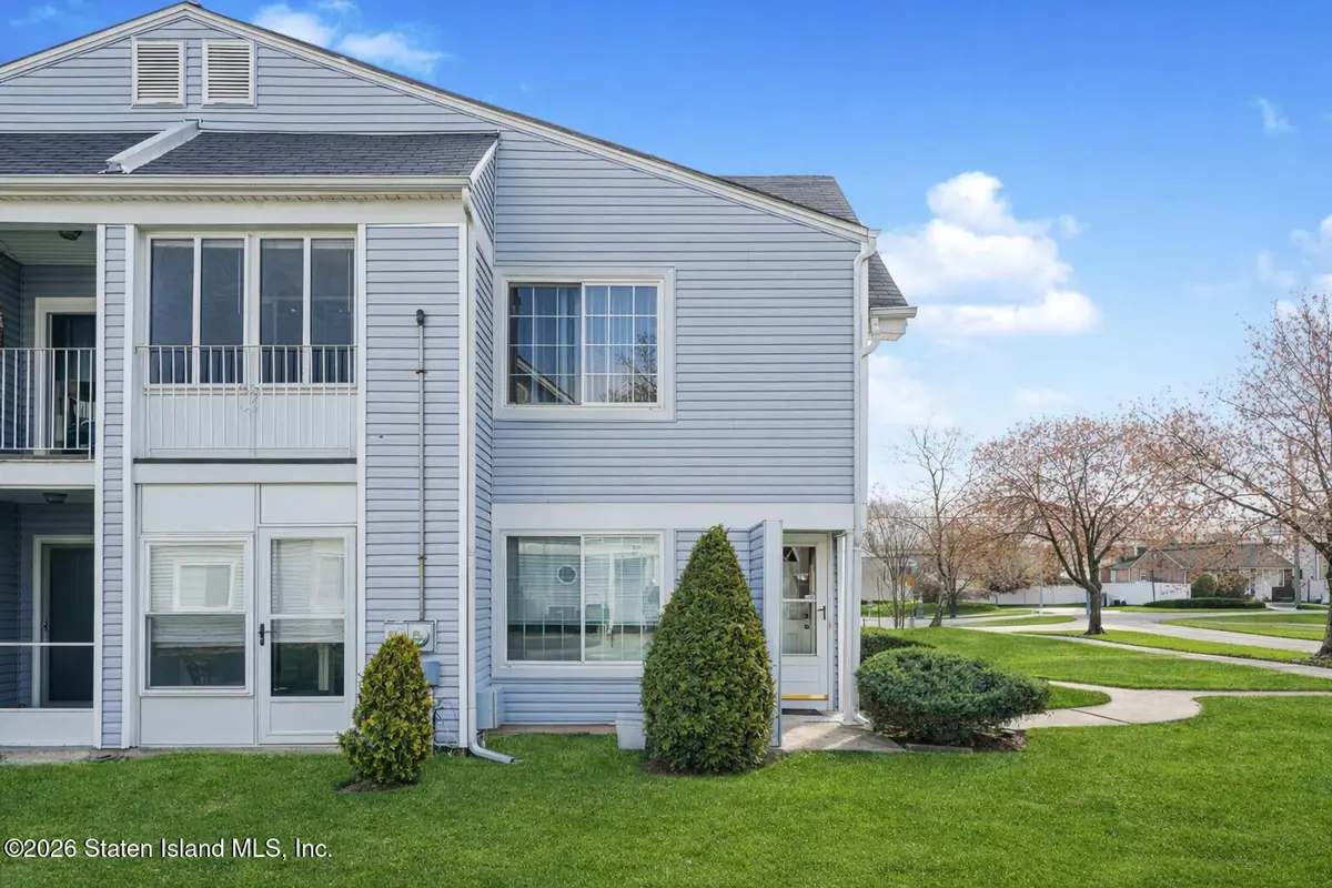 521 Correll Avenue, Staten Island, NY 10309 - #1