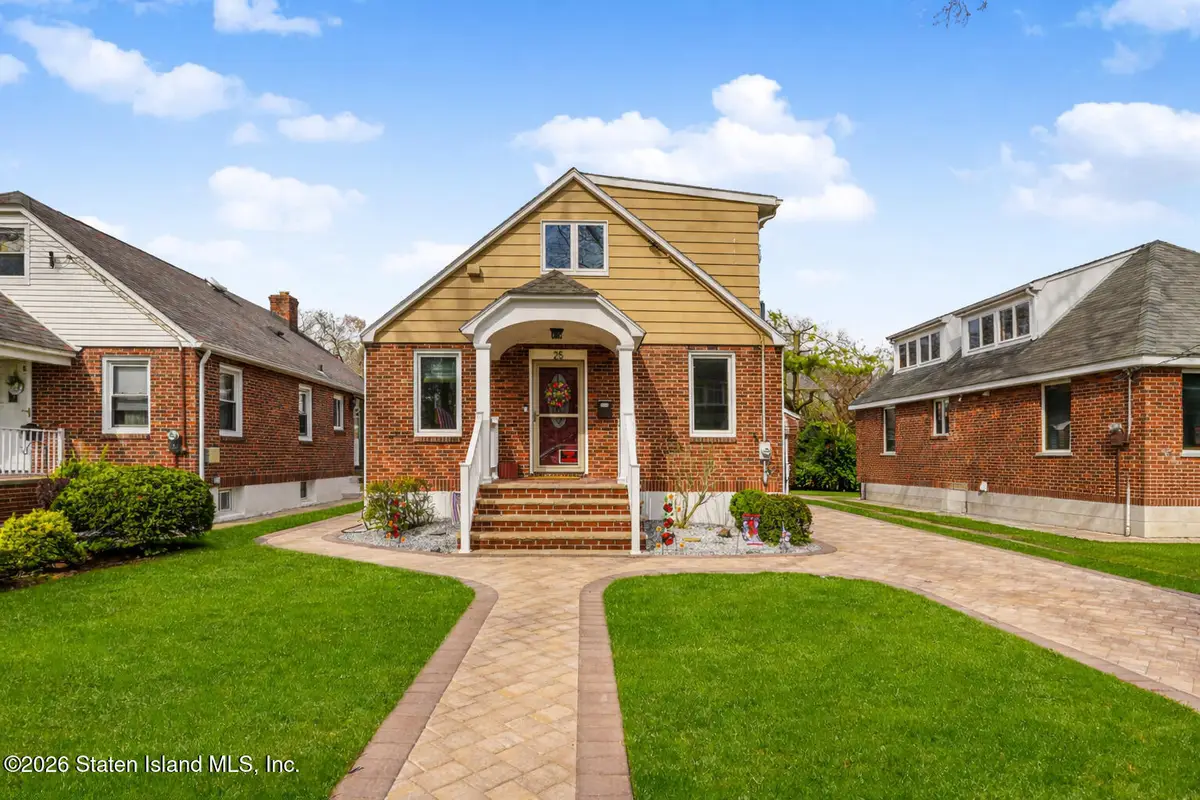 25 Sterling Avenue, Staten Island, NY 10306 - #1