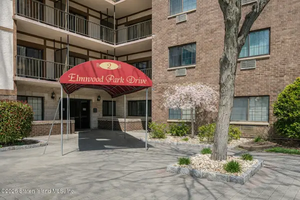 2 Elmwood Park Drive #219, Staten Island, NY 10314