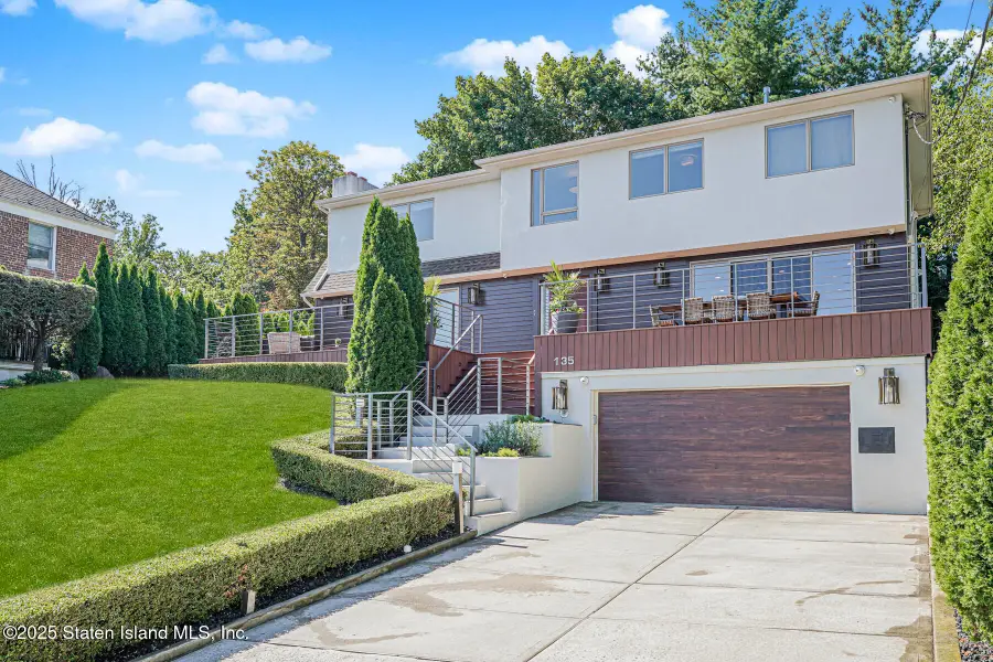 135 Nixon Avenue, Staten Island, NY 10304 - #2