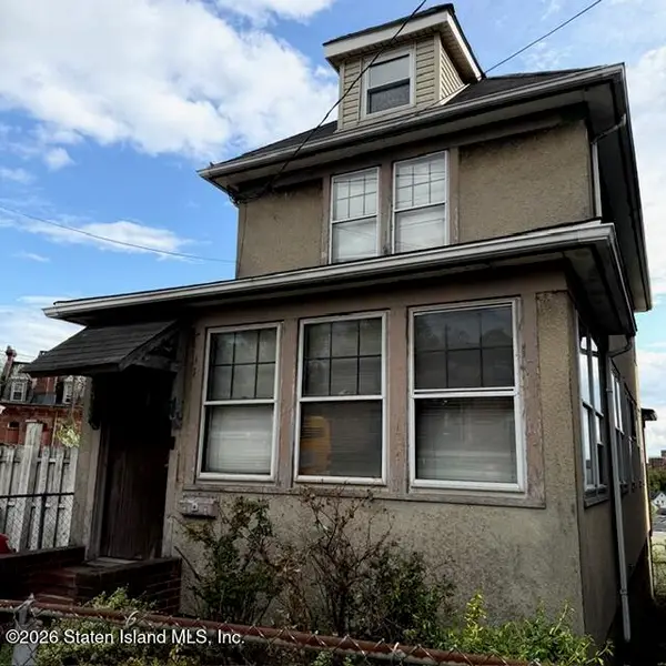 463 Van Duzer Street #8064, Staten Island, NY 10304