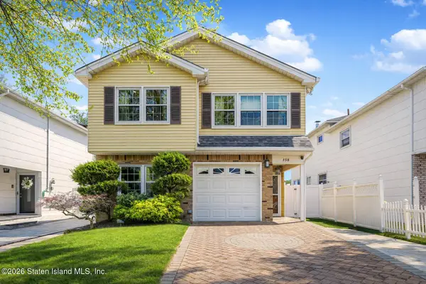 158 Charleston Avenue, Staten Island, NY 10309