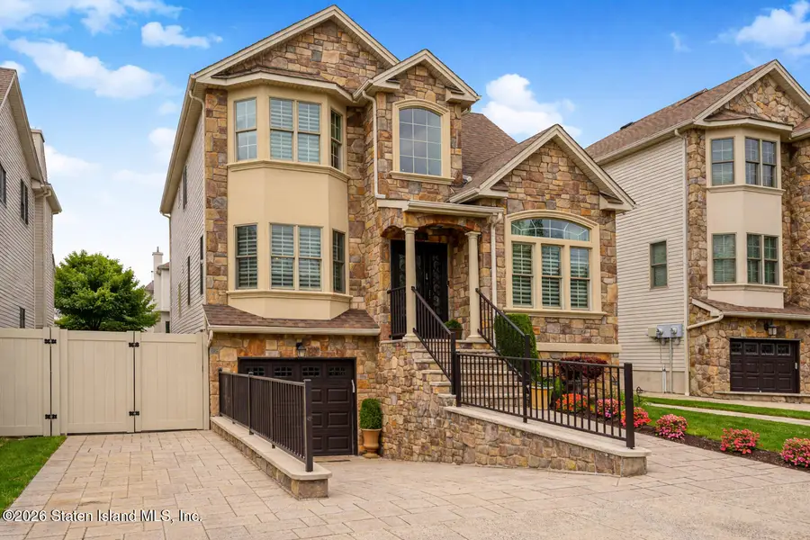 86 W Castor Place, Staten Island, NY 10312 - #2