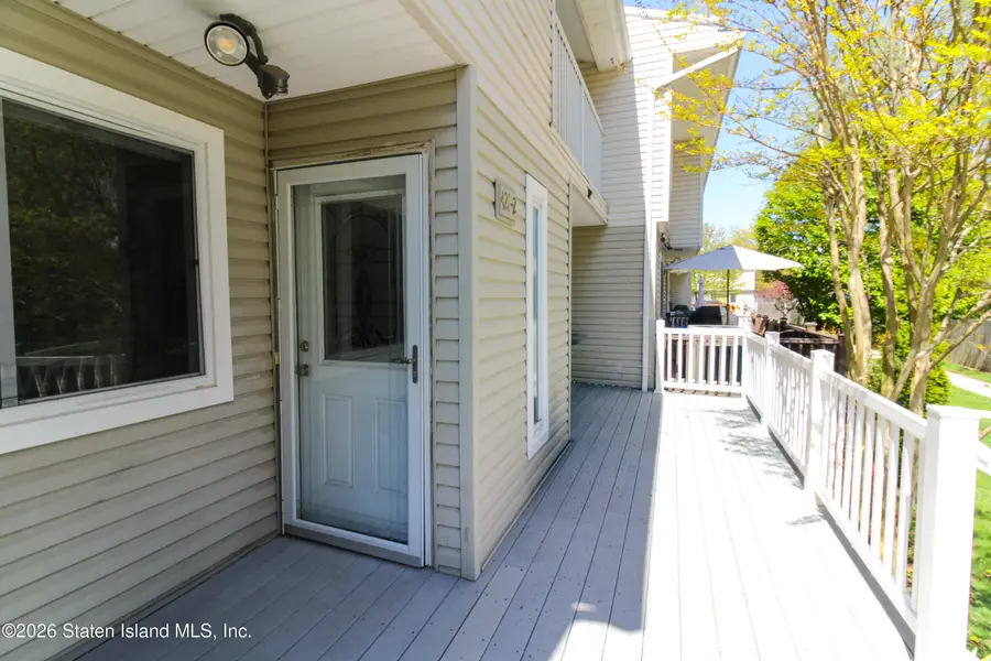 421 Willow Road E #2, Staten Island, NY 10314 - #3