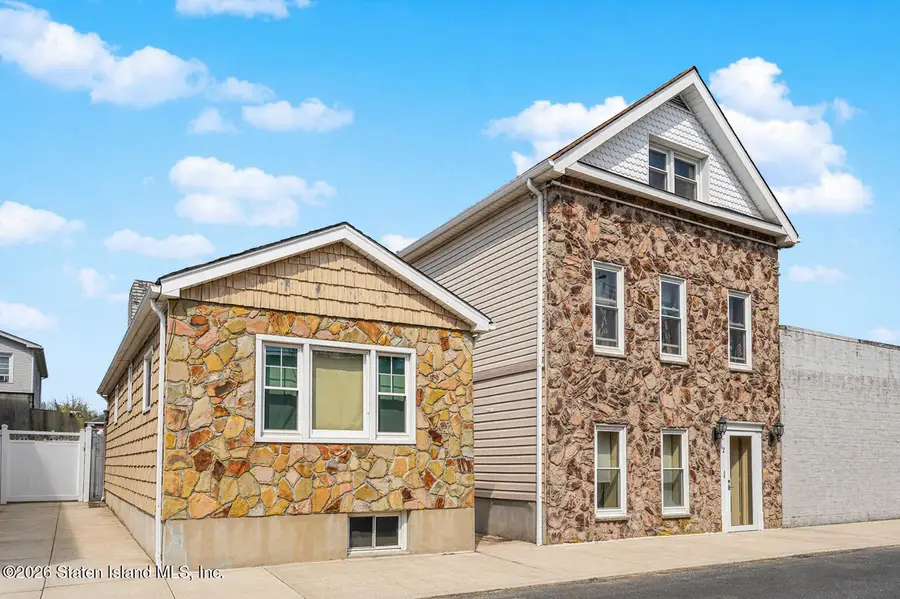 12 Balfour Street, Staten Island, NY 10305 - #3