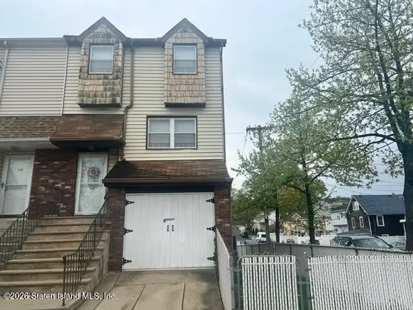 121 Logan Avenue, Staten Island, NY 10301
