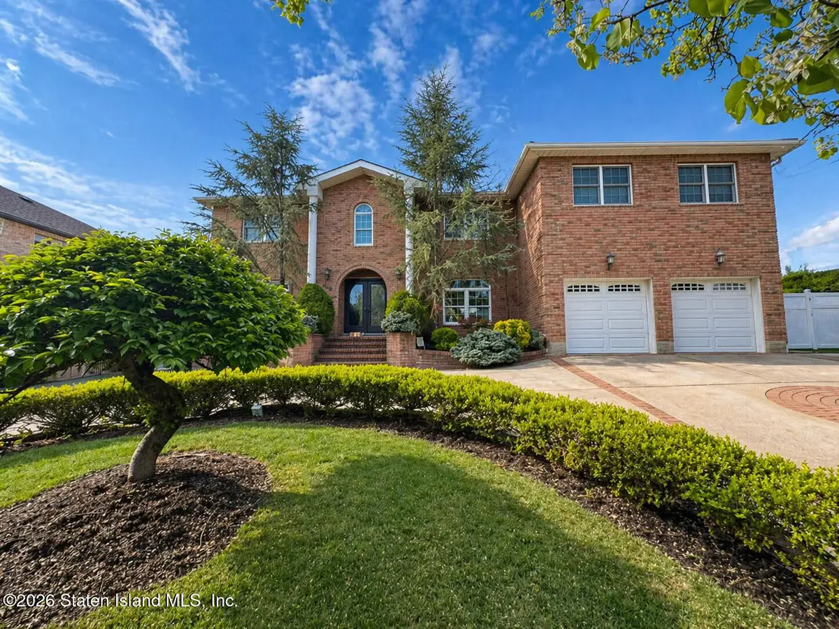 699 Ionia Avenue, Staten Island, NY 10312 - #1