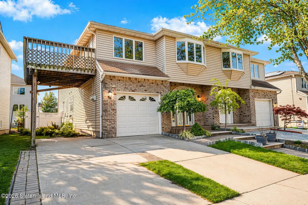 742 Maguire Avenue, Staten Island, NY 10309 - #1
