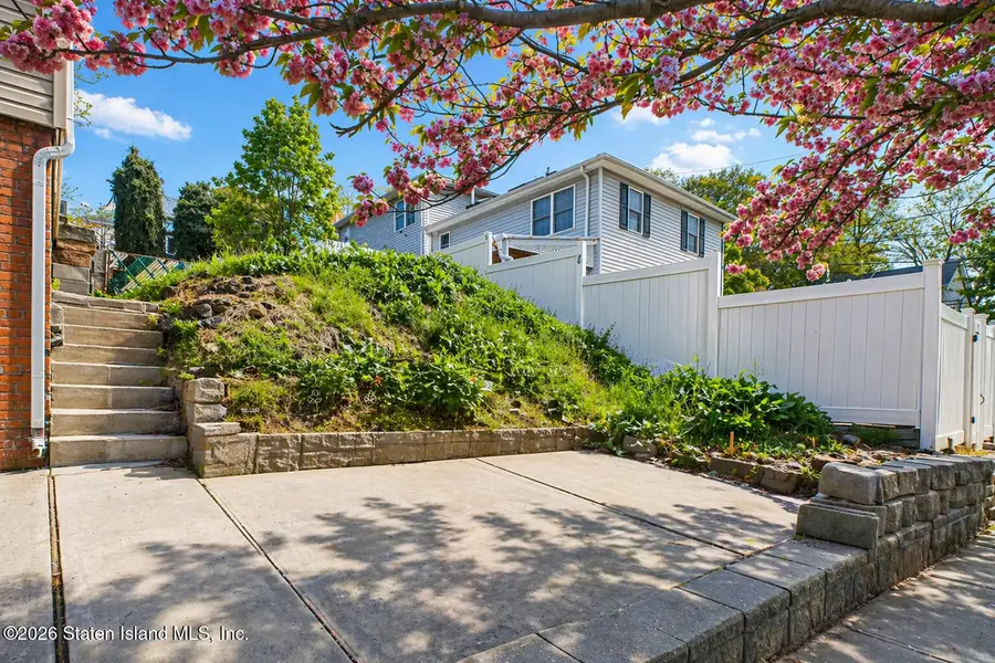 601 Richmond Road, Staten Island, NY 10304 - #2