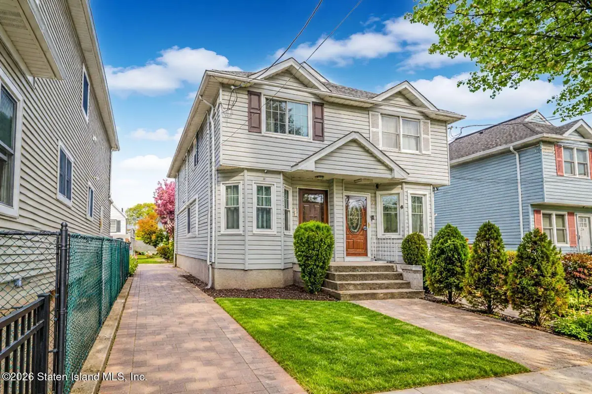 20 Derby Court, Staten Island, NY 10302 - #1