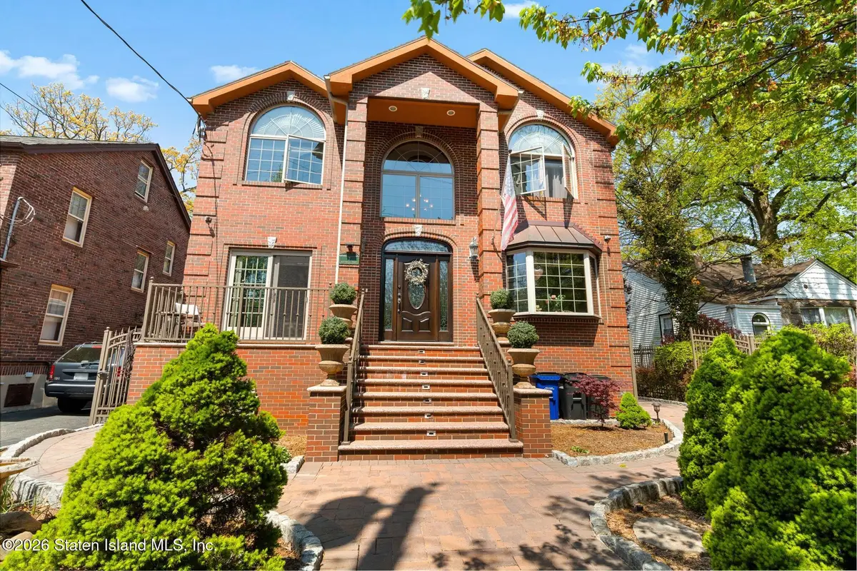 7 Whitehall Street, Staten Island, NY 10306 - #1