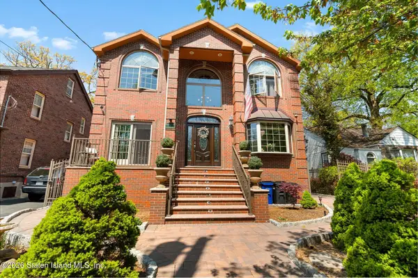 7 Whitehall Street, Staten Island, NY 10306