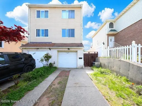 200 Sand Lane, Staten Island, NY 10305