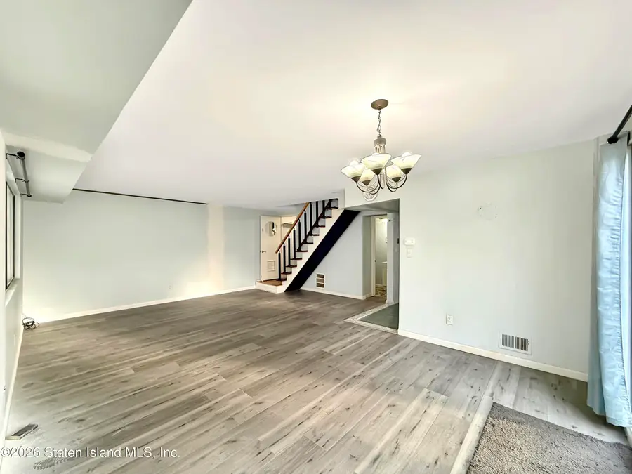 6 Greentree Lane, Staten Island, NY 10314 - #3