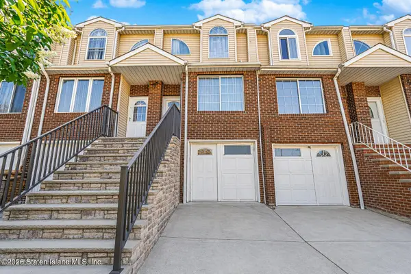 72 N Railroad Avenue, Staten Island, NY 10304