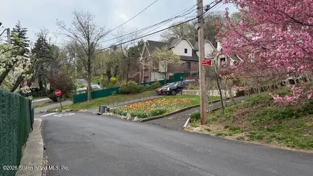 100 Cedar Terrace, Staten Island, NY 10304 - #2