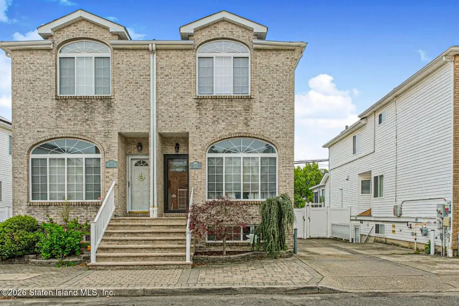 6771 Hylan Boulevard, Staten Island, NY 10309 - #2