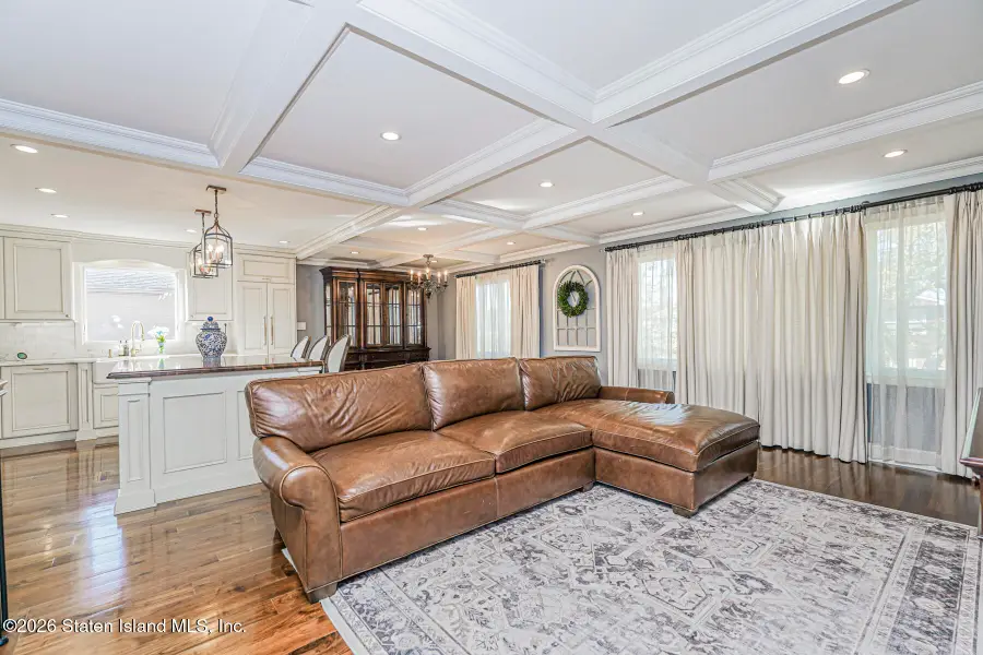 88 W Cedarview Avenue, Staten Island, NY 10306 - #3