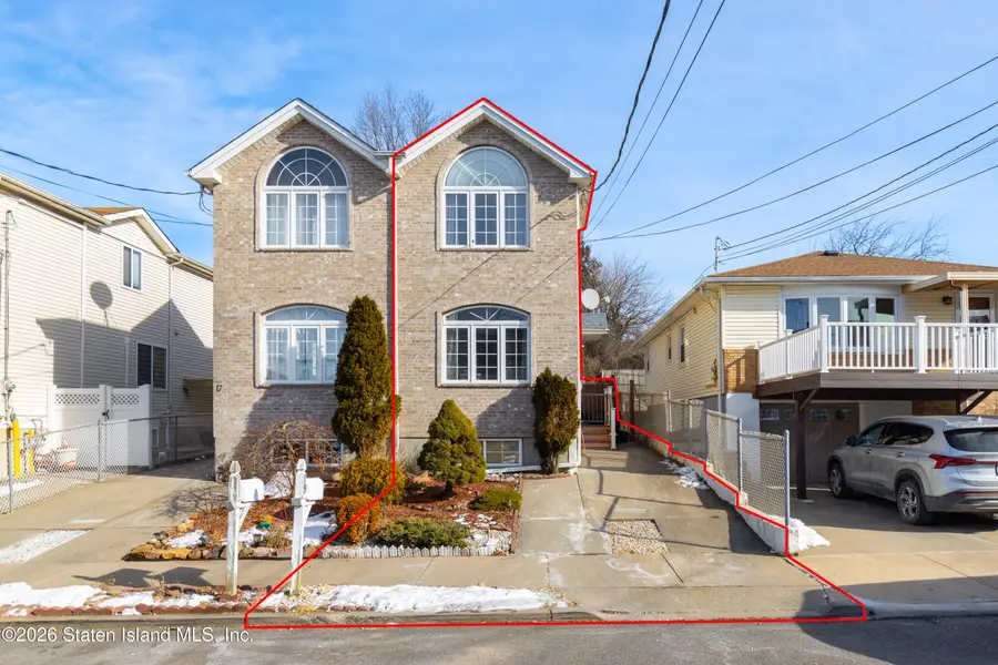 19 Roosevelt Avenue, Staten Island, NY 10314 - #2