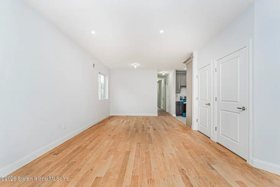 28 Hope Avenue, Staten Island, NY 10305 - #3