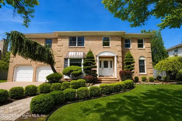 70 Venus Place, Staten Island, NY 10312