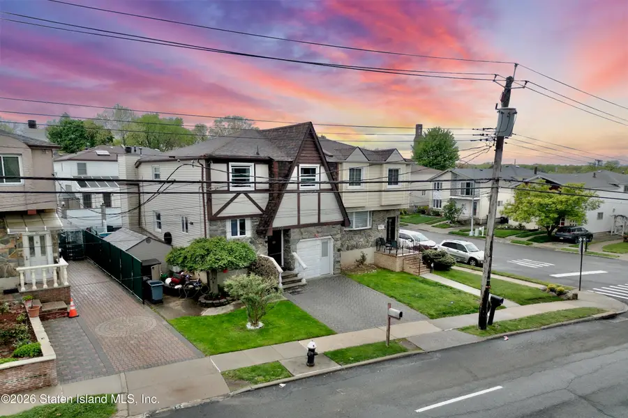 700 Gannon Avenue S, Staten Island, NY 10314 - #2