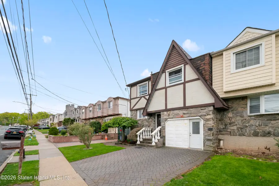 700 Gannon Avenue S, Staten Island, NY 10314 - #3