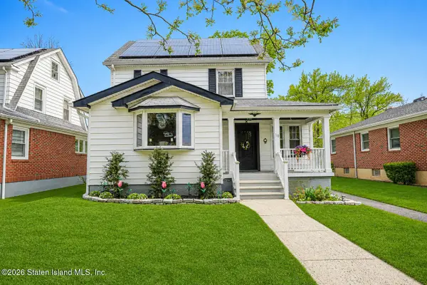 19 Whitney Avenue, Staten Island, NY 10305