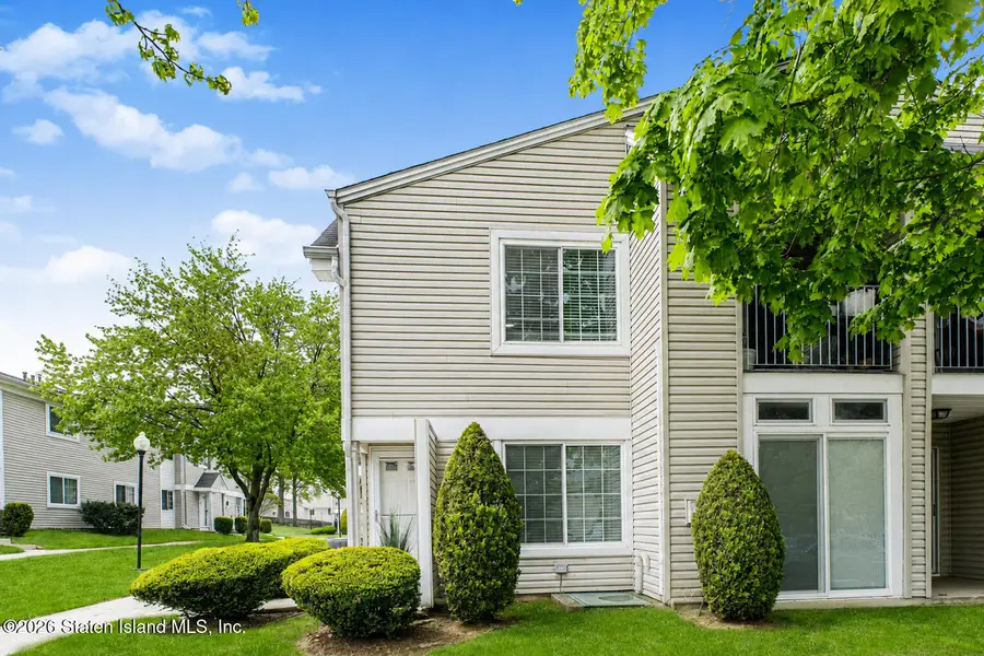 641 Correll Avenue, Staten Island, NY 10309 - #2