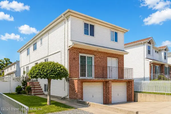 15 Scott Avenue, Staten Island, NY 10305