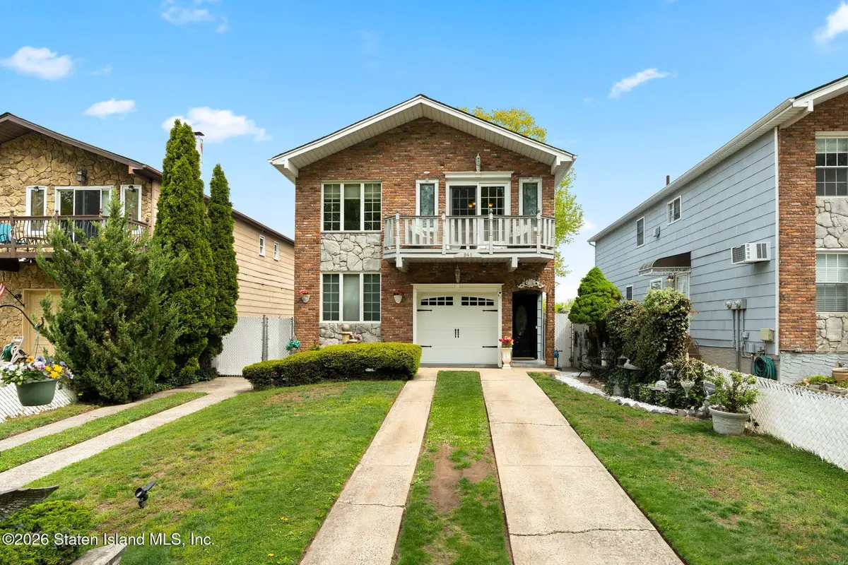 941 Ramona Avenue, Staten Island, NY 10309 - #1