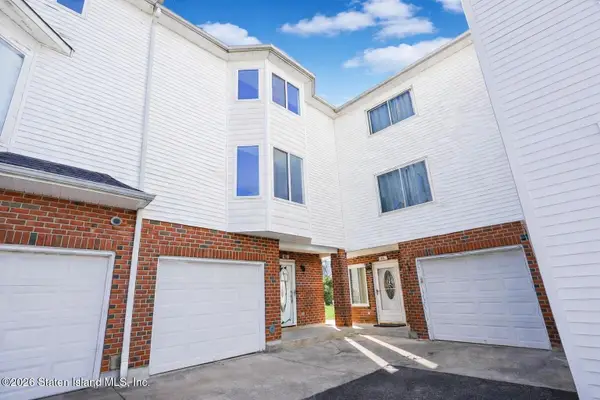 46 Bianca Court, Staten Island, NY 10312