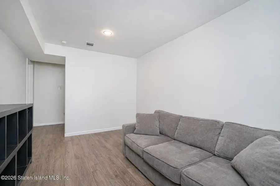 650 Ilyssa Way, Staten Island, NY 10312 - #2