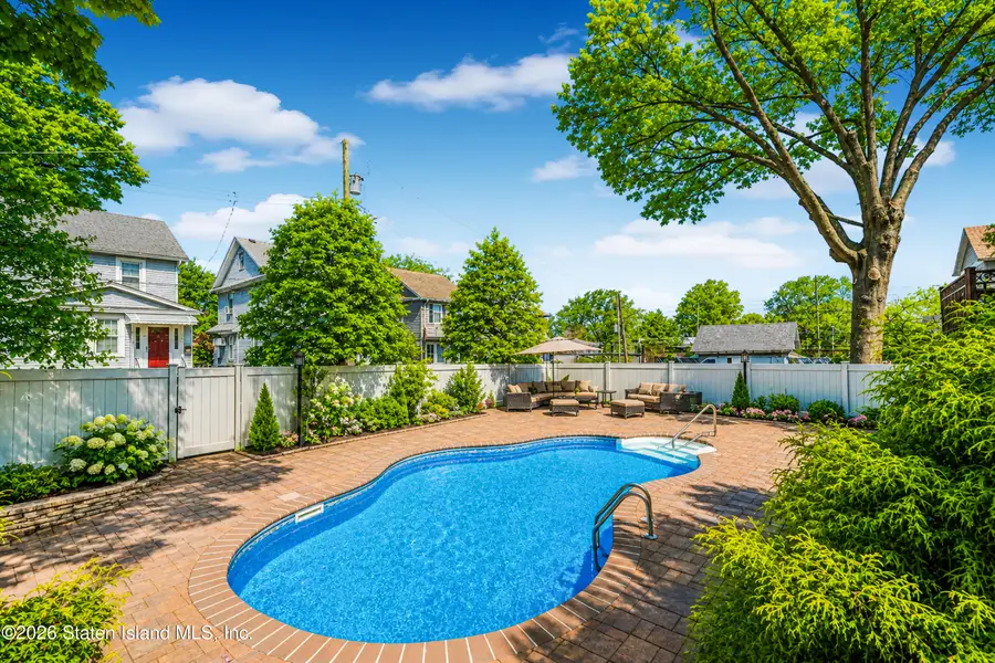 20 Gansevoort Boulevard, Staten Island, NY 10314 - #2
