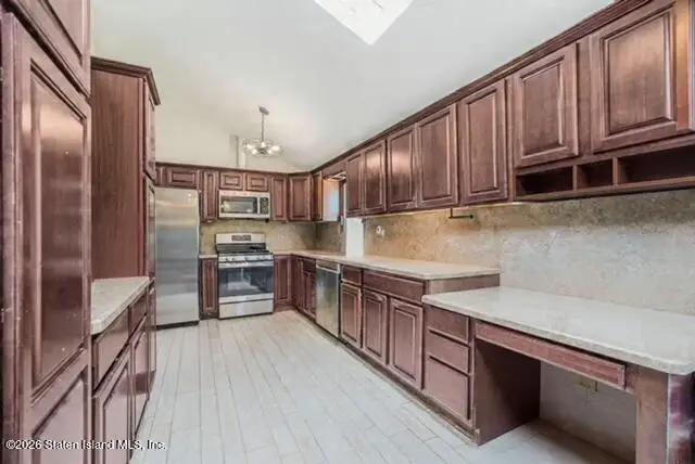 59 Luke Court, Staten Island, NY 10306 - #3