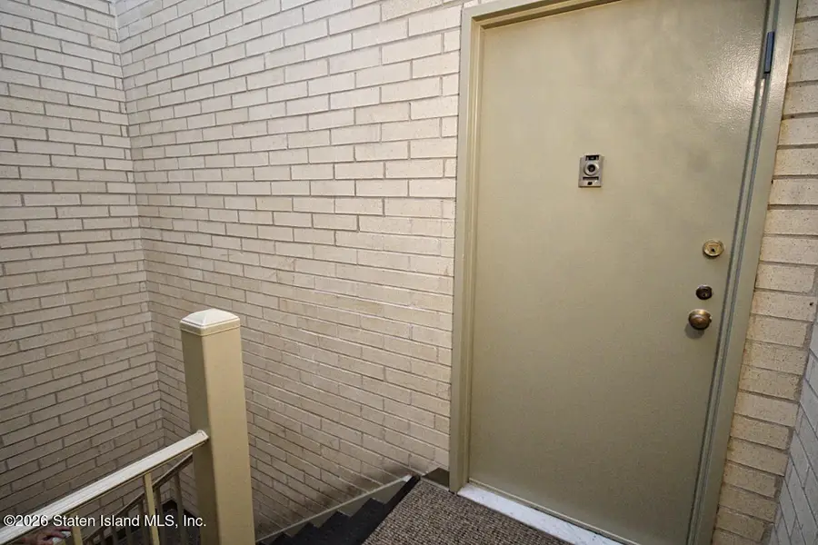 18 Windham Loop #3b, Staten Island, NY 10314 - #2