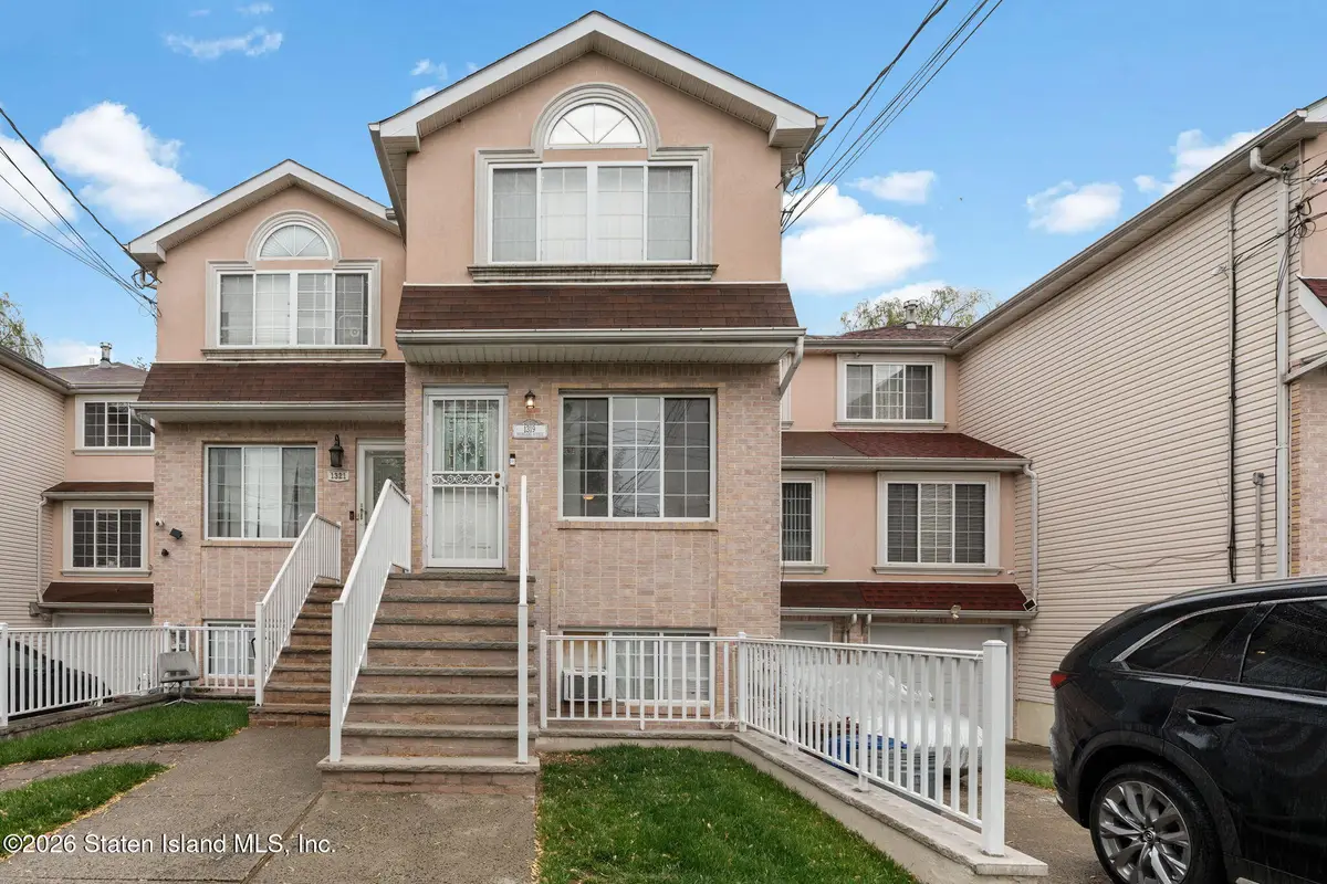 1319 Rockland Avenue, Staten Island, NY 10314 - #1