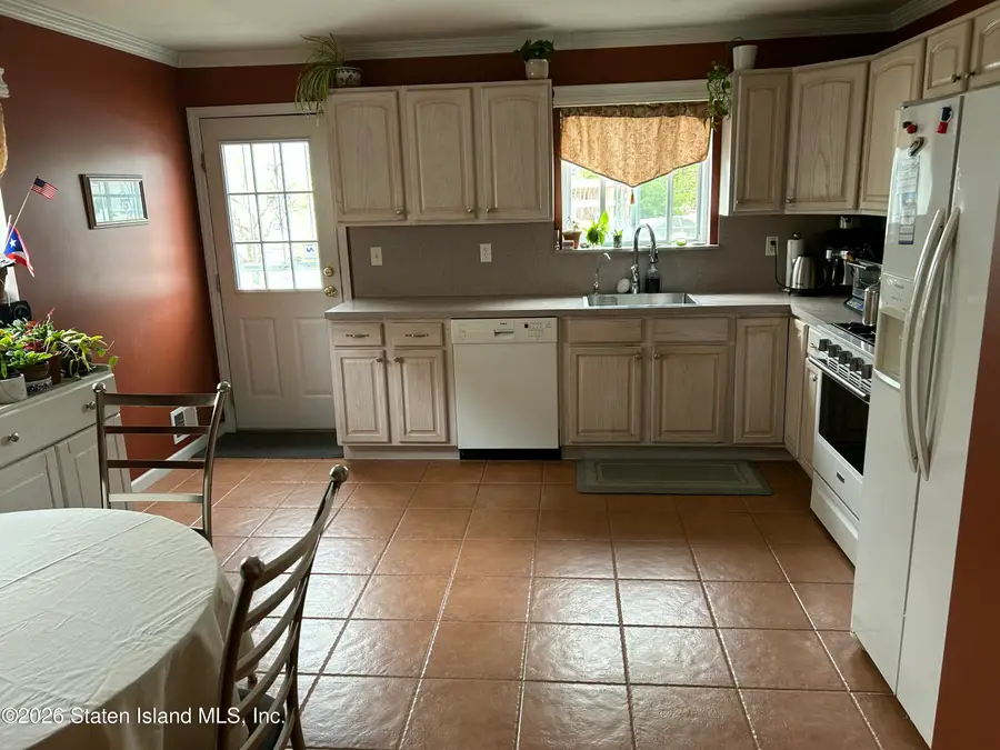 50 Murdock Place, Staten Island, NY 10303 - #2
