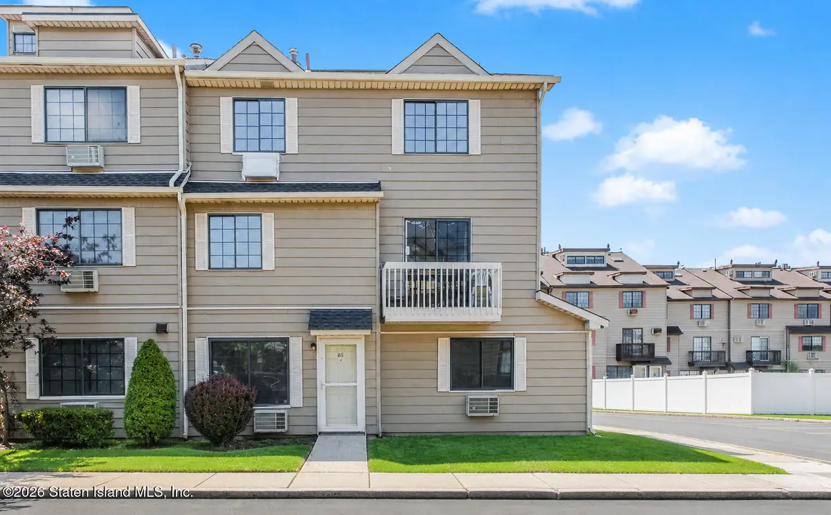 68 Gardenia Lane, Staten Island, NY 10314 - #1