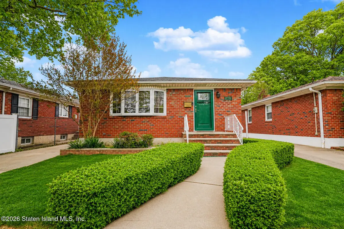 185 Reno Avenue, Staten Island, NY 10306 - #1