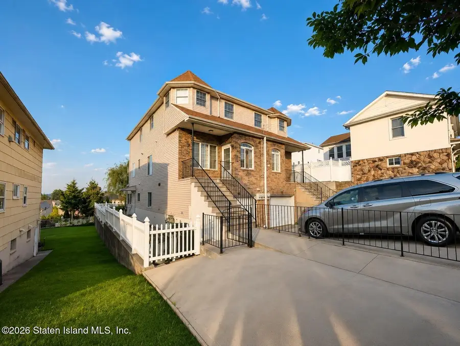 45 Fox Hill Terrace, Staten Island, NY 10305 - #2