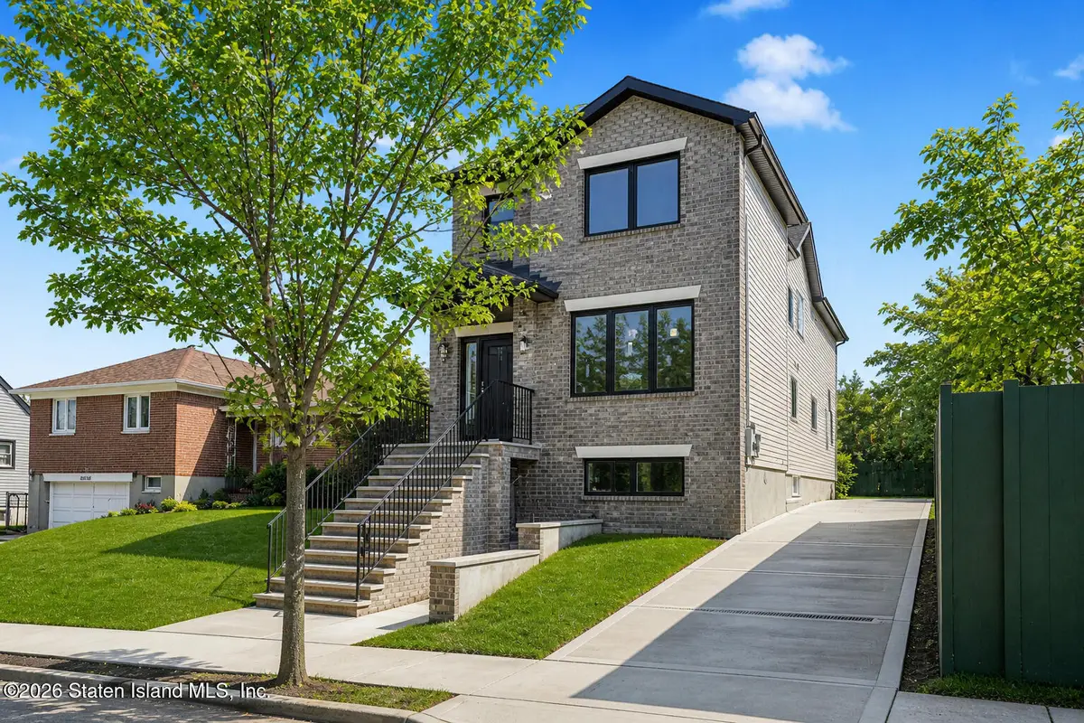 219 Barnard Avenue, Staten Island, NY 10307 - #1