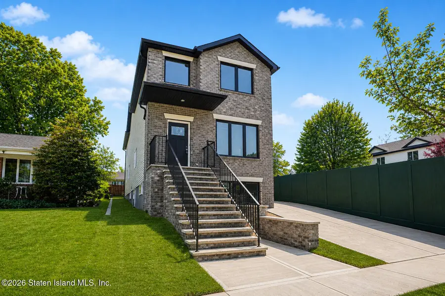 219 Barnard Avenue, Staten Island, NY 10307 - #3