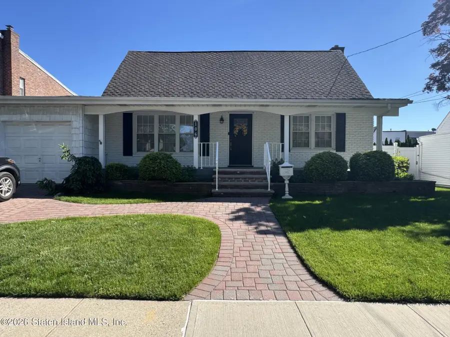 106 Lander Avenue, Staten Island, NY 10314 - #2