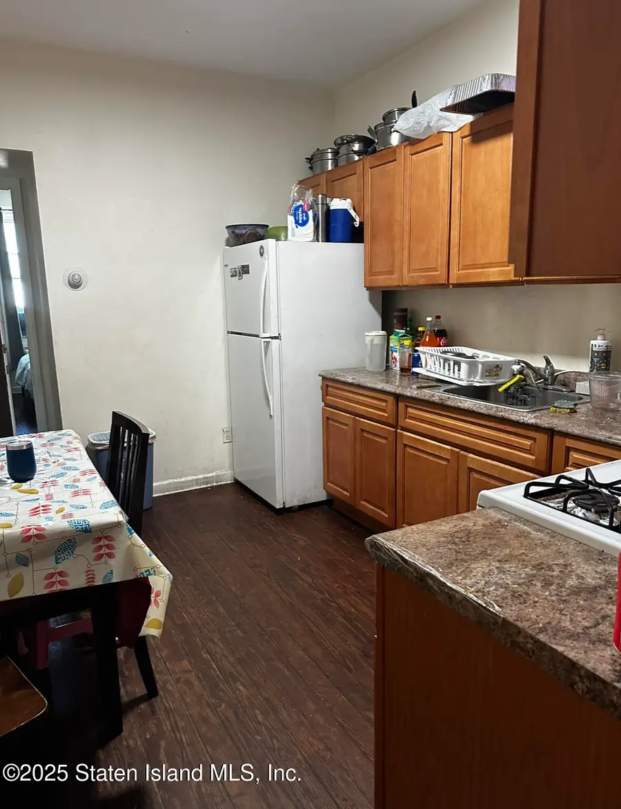 1422 Castleton Avenue, Staten Island, NY 10302 - #3
