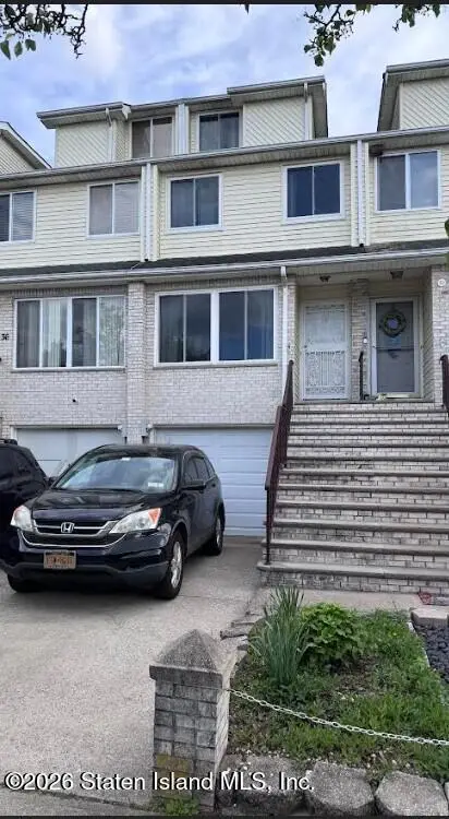 38 Winston Street, Staten Island, NY 10312