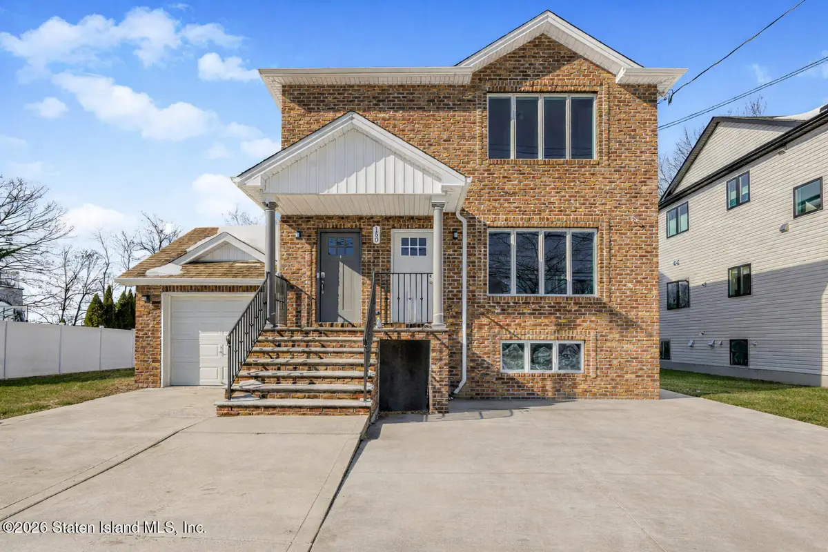 150 Weiner Street, Staten Island, NY 10309 - #1