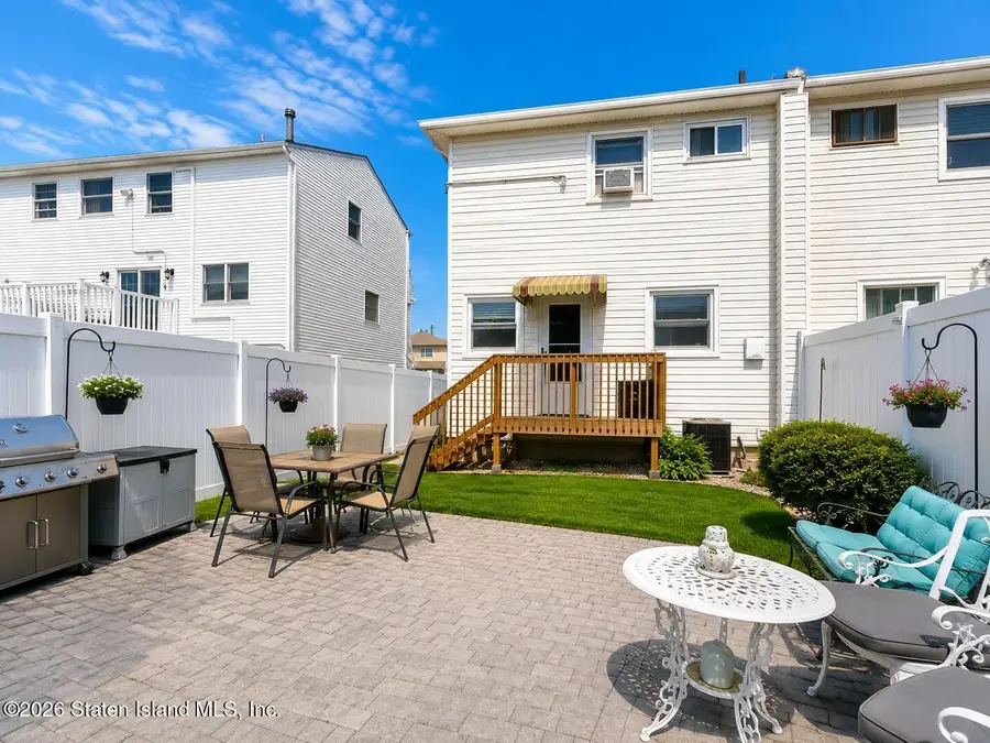 61 Moffett Street, Staten Island, NY 10312 - #3