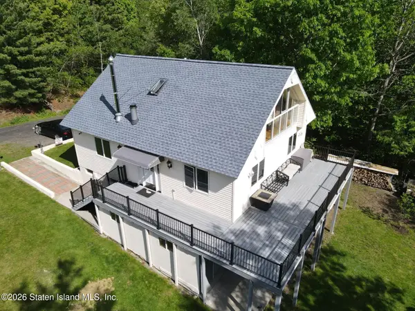 21 Hedges Road, Caryville, NY 12521