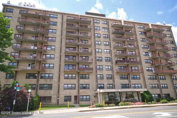 1000 Clove Road #2m, Staten Island, NY 10301